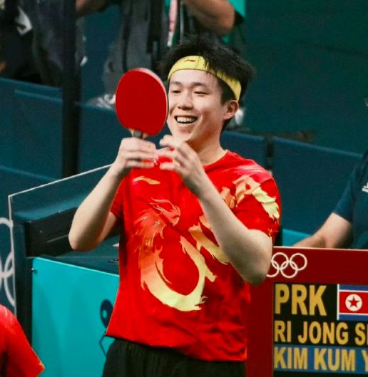 4 2奪冠 王楚欽卻慘遭意外 球拍被踩斷,只能副板出戰(zhàn)單打