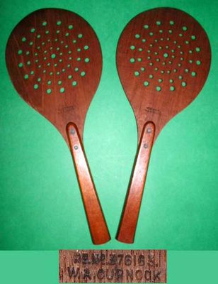 世界乒乓球拍巡禮 手槍臥槽球球拍歷史罕見(圖)