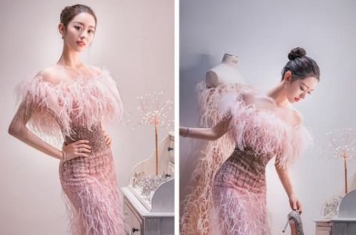 26歲吉娜素顏現(xiàn)身被拍 穿透視上衣皮膚白凈,一雙美腿又細又直