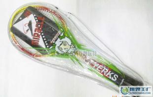 高檔兒童羽毛球拍(童拍) 兩只裝送喜洋洋拍包羽毛球_運(yùn)動(dòng)、休閑_世界工廠網(wǎng)中國產(chǎn)品信息庫